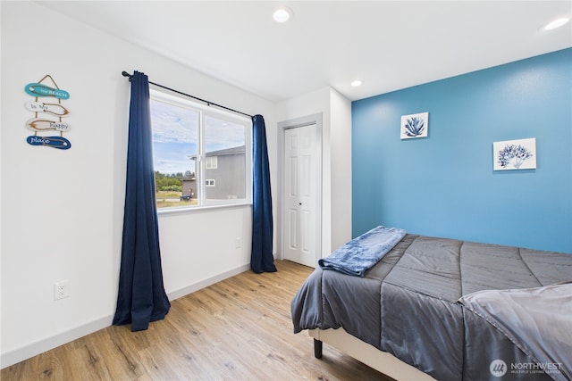 612 Dune Crest Loop, Westport, WA 98595 - bedroom featuring wood finished floors, recessed lighting, and a closet