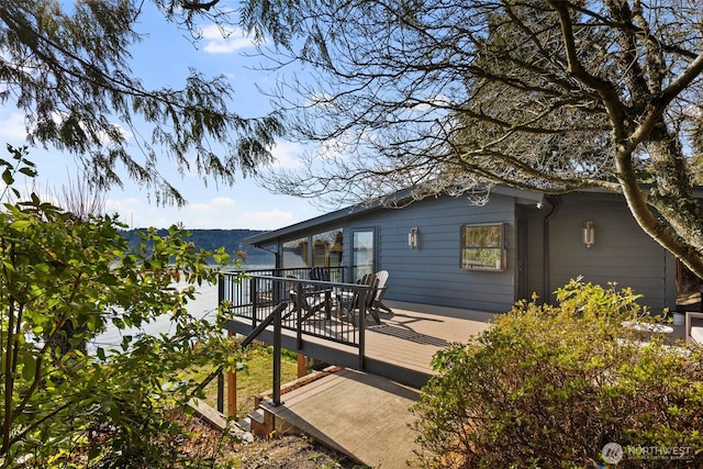 28605 Manzanita Beach Rd SW, Vashon, WA 98070 - view of deck