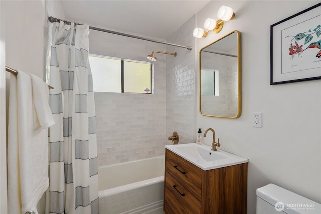 28605 Manzanita Beach Rd SW, Vashon, WA 98070 - full bath with shower / bath combo and vanity
