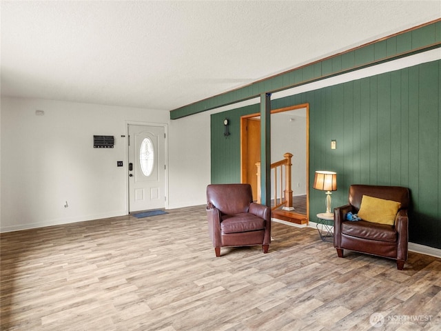 10818 108th St SW, Lakewood, WA 98498 - sitting room featuring light wood-style floors and baseboards