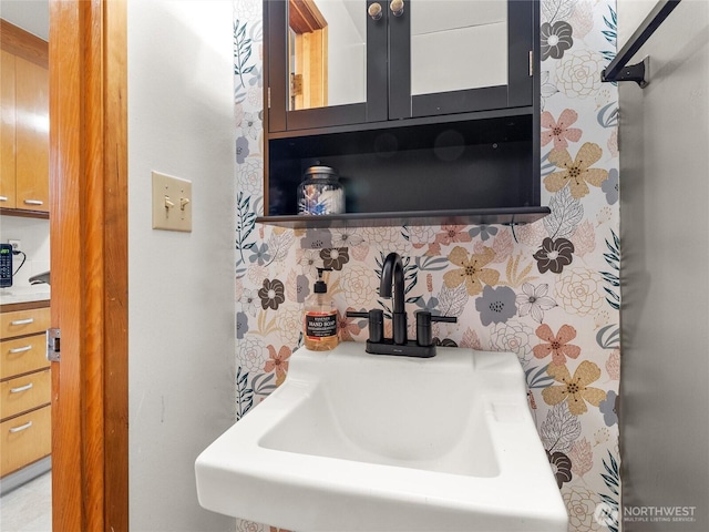 10818 108th St SW, Lakewood, WA 98498 - bathroom view of a sink