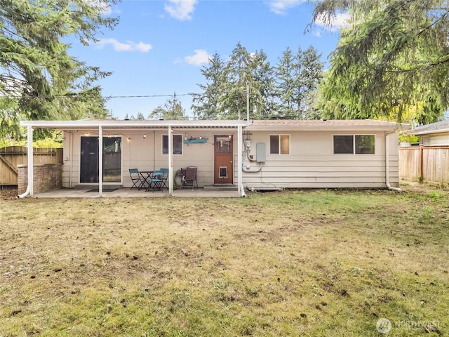 10818 108th St SW, Lakewood, WA 98498 - rear view of property featuring a patio
