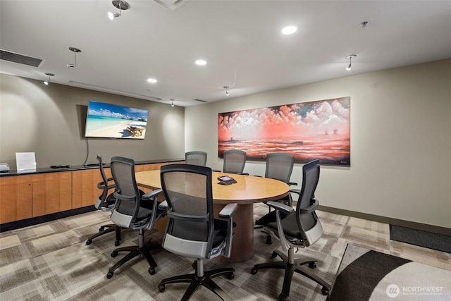 2929 1st Ave Unit 721, Seattle, WA 98121 - office featuring recessed lighting and light carpet