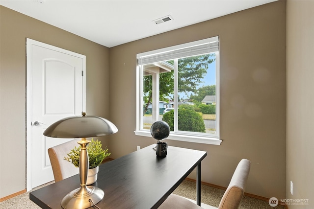 7436 S G St, Tacoma, WA 98408 - carpeted office space featuring baseboards