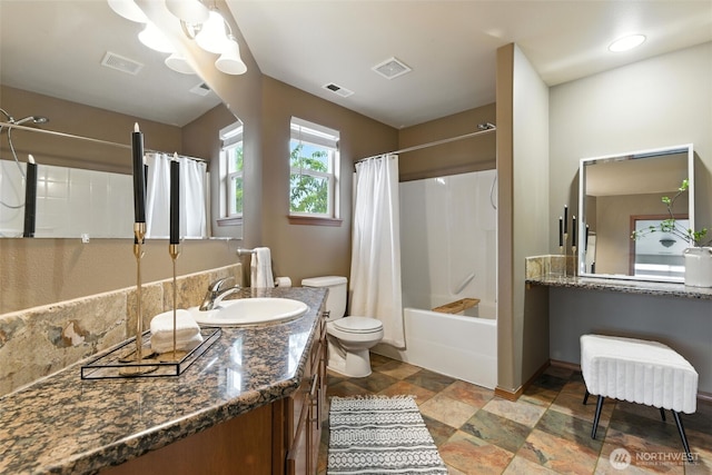 7436 S G St, Tacoma, WA 98408 - full bath with vanity, shower / tub combo, and stone finish flooring