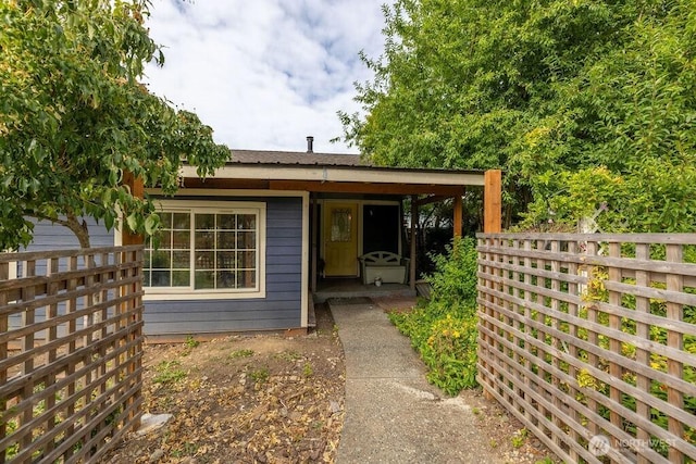 1427 E 3rd St, Port Angeles, WA 98362 - view of front facade