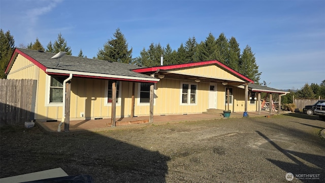 134 St Lawrence Dr, Onalaska, WA 98570 - view of front of home with crawl space and covered porch