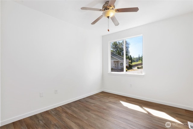 2711 SE 10th St Unit 1099, Renton, WA 98058 - unfurnished room with wood finished floors and ceiling fan