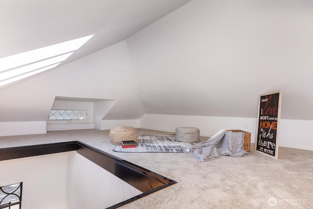 4020 N 34th St, Tacoma, WA 98407 - additional living space with lofted ceiling, a skylight, and carpet