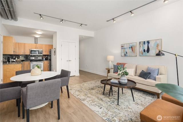 2015 Terry Ave Unit 313, Seattle, WA 98121 - photo 6