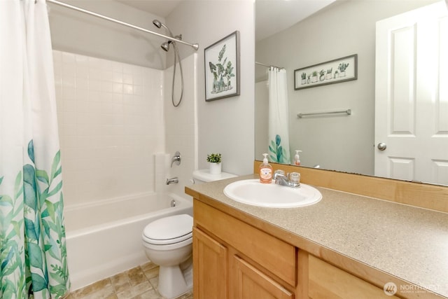 6409 Francis Ave SE, Auburn, WA 98092 - bathroom featuring shower / tub combo with curtain and vanity