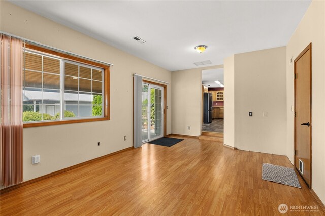105 Clearview Cir, Chehalis, WA 98532 - unfurnished room featuring light wood finished floors and baseboards