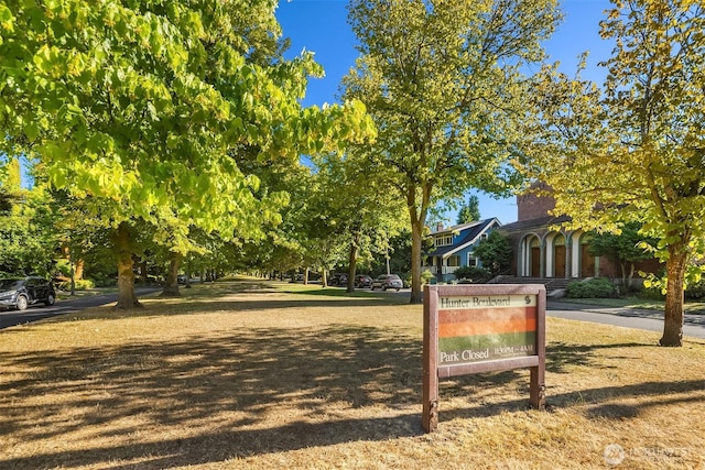 3202 Hunter Blvd S, Seattle, WA 98144 - view of property's community