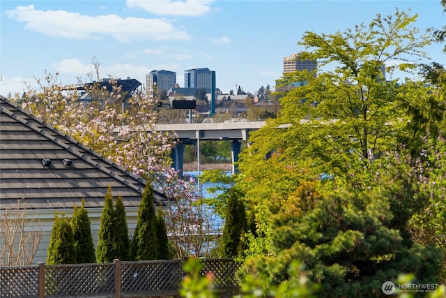 2501 Canterbury Ln E Unit 221, Seattle, WA 98112 - view of city