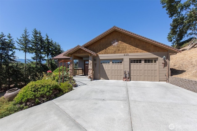 822 E Oak St, Sequim, WA 98382 - craftsman-style house featuring concrete driveway and a garage