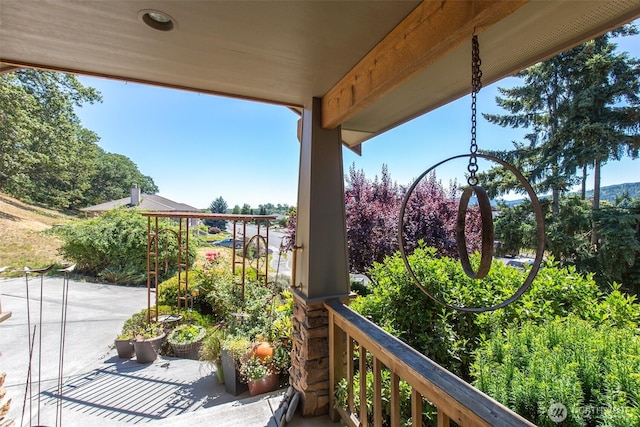 822 E Oak St, Sequim, WA 98382 - view of balcony