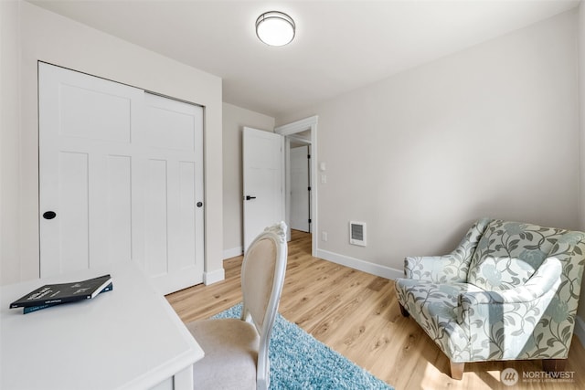 6416 S Huson St, Tacoma, WA 98409 - office featuring light wood-type flooring and baseboards