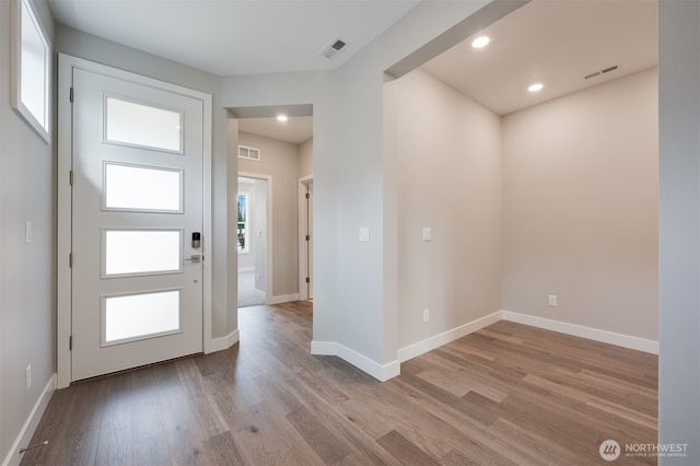 21725 SE 292 Nd Pl, Black Diamond, WA 98010 - entrance foyer featuring light wood-type flooring and recessed lighting