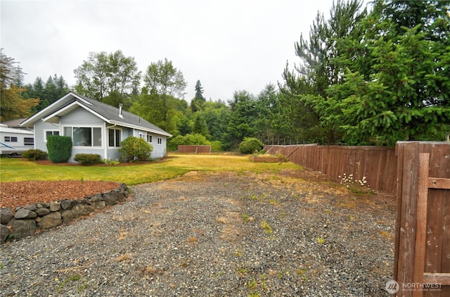 53 E Elma Mccleary Rd, Elma, WA 98514 - view of yard featuring gravel driveway