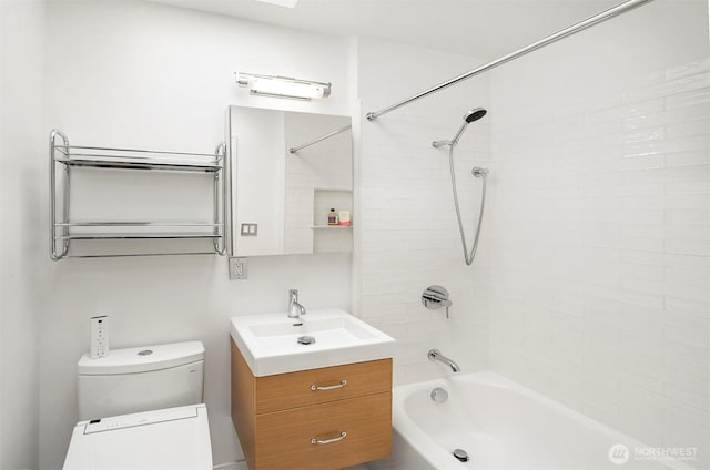 404 E Harrison St Unit 301, Seattle, WA 98102 - bathroom featuring vanity and shower / bathtub combination