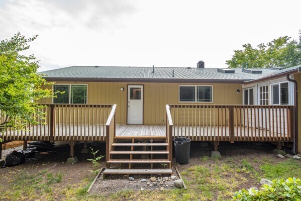 869 SW Fairhaven Dr, Oak Harbor, WA 98277 - photo 24