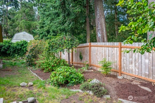869 SW Fairhaven Dr, Oak Harbor, WA 98277 - photo 25