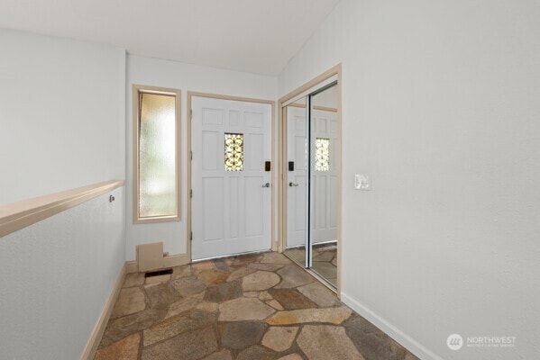 869 SW Fairhaven Dr, Oak Harbor, WA 98277 - photo 31