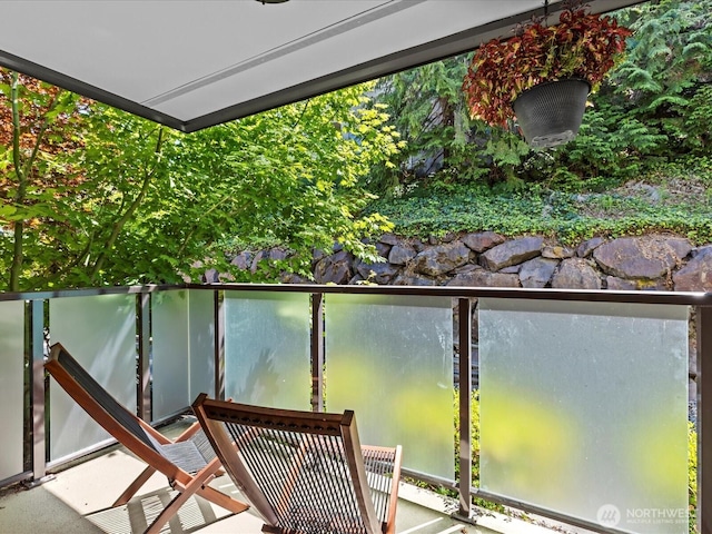 5225 50th Ave NE Unit 103, Seattle, WA 98105 - view of balcony