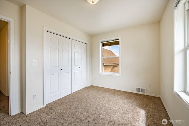 1609 Humboldt St, Bellingham, WA 98225 - unfurnished bedroom featuring carpet and a closet