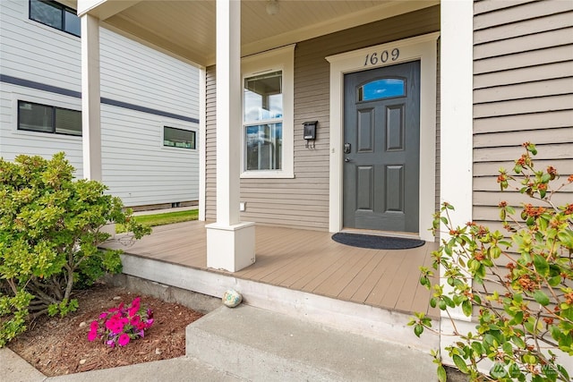 1609 Humboldt St, Bellingham, WA 98225 - view of exterior entry with a porch