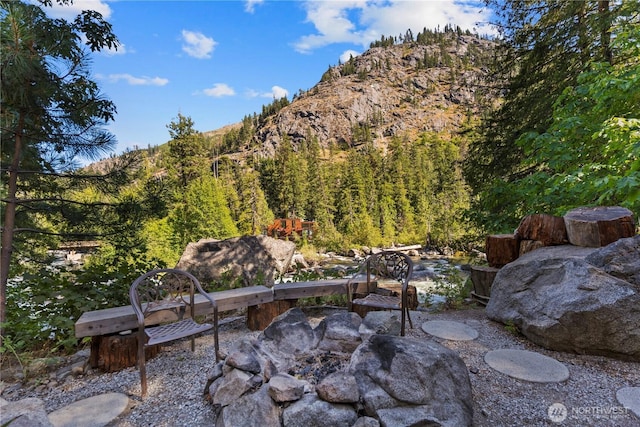 7189 Icicle Rd, Leavenworth, WA 98826 - mountain view featuring a forest