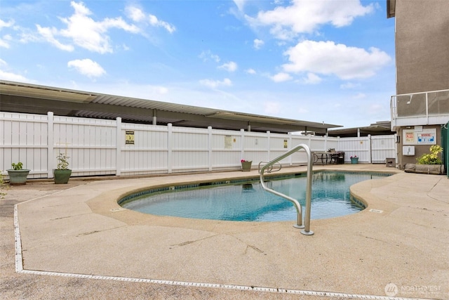 22315 6th Ave S Unit A109, Des Moines, WA 98198 - community pool featuring a patio