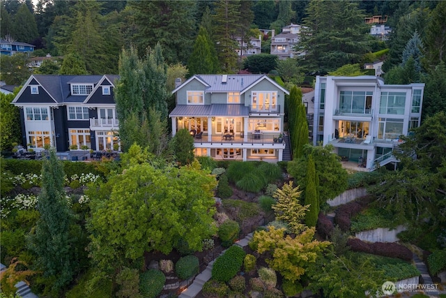 8066 Avalon Pl, Mercer Island, WA 98040 - aerial view of a forest