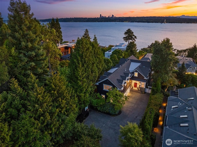 2665 Evergreen Point Rd NE, Medina, WA 98039 - aerial overview of property's location featuring a nearby body of water