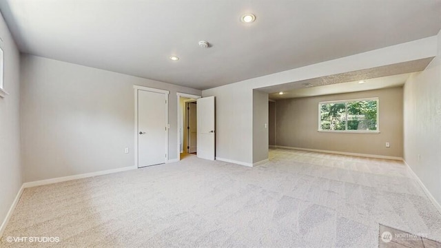 33700 33rd Pl SW, Federal Way, WA 98023 - unfurnished room featuring light colored carpet, recessed lighting, and a smoke detector