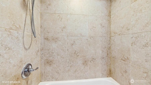 33700 33rd Pl SW, Federal Way, WA 98023 - bathroom view of  shower combination