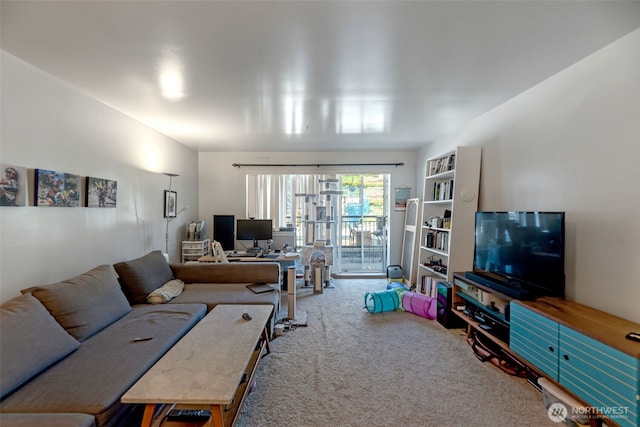 321 10th Ave S Unit 618, Seattle, WA 98104 - carpeted living room with a desk
