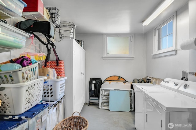 19453 Military Rd S, Seatac, WA 98188 - laundry room with separate washer and dryer and cabinet space