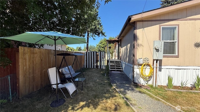 10426 11th Avenue Ct S, Tacoma, WA 98444 - view of side of property