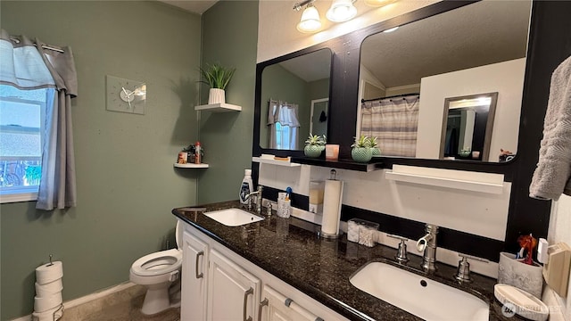 10426 11th Avenue Ct S, Tacoma, WA 98444 - full bathroom with double vanity and a shower with curtain