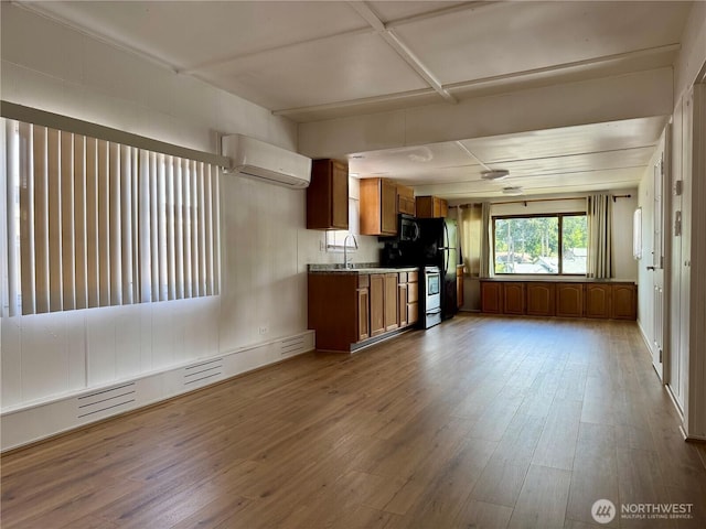 17103 Spanaway Loop Rd S Unit 21, Spanaway, WA 98387 - photo 3