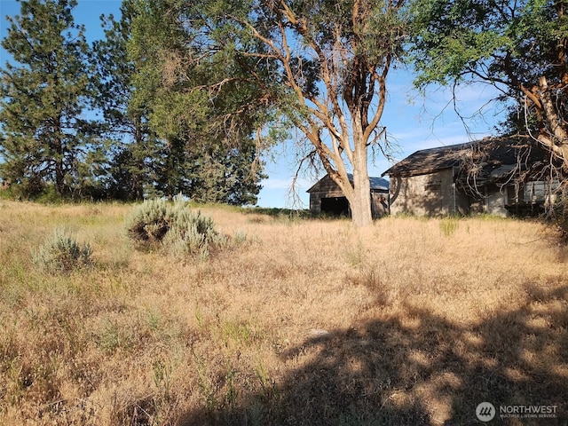 39680 Bluestem Rd E, Davenport, WA 99122 - photo 2