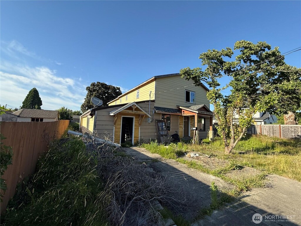 1009 5th Ave SW, Puyallup, WA 98371 - view of front of property