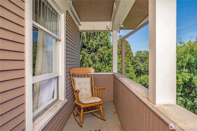 1721 N Steele St, Tacoma, WA 98406 - balcony featuring view of scattered trees