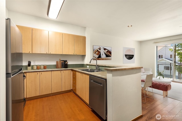 668 S Lane St Unit 310, Seattle, WA 98104 - photo 4