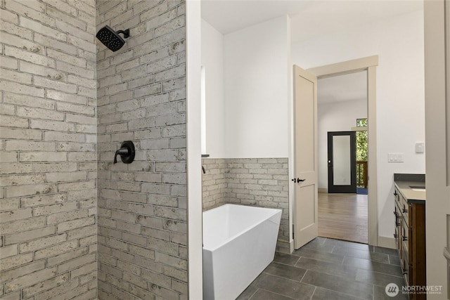 1450 Nelson Siding, Cle Elum, WA 98922 - full bath with a freestanding bath, vanity, and a tile shower