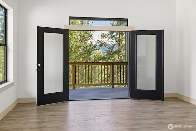 1450 Nelson Siding, Cle Elum, WA 98922 - foyer entrance featuring wood finished floors