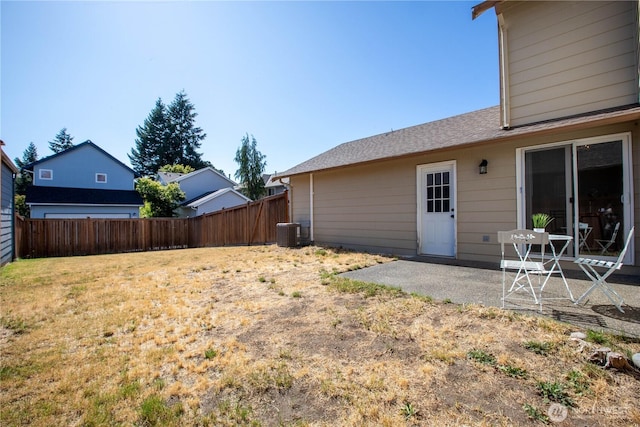 2025 Palisade Blvd, Dupont, WA 98327 - view of yard featuring a patio area