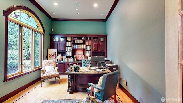 2837 E Lake Sammamish Pkwy NE, Sammamish, WA 98074 - home office featuring plenty of natural light, light wood-type flooring, crown molding, and recessed lighting