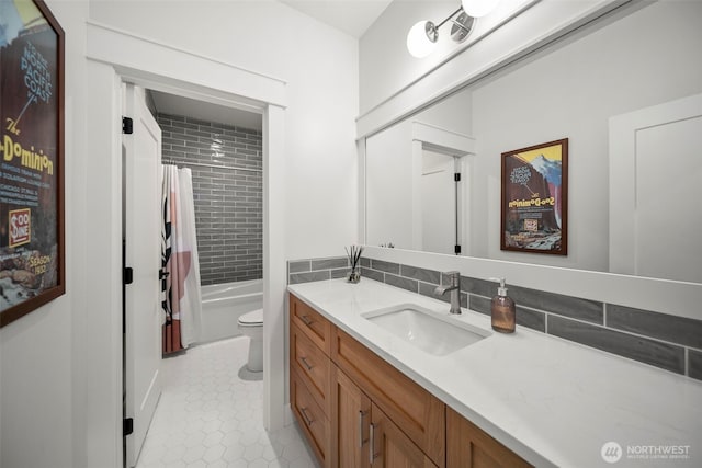 451S Partridge Ln, East Wenatchee, WA 98802 - full bathroom featuring vanity and shower / bath combination with curtain